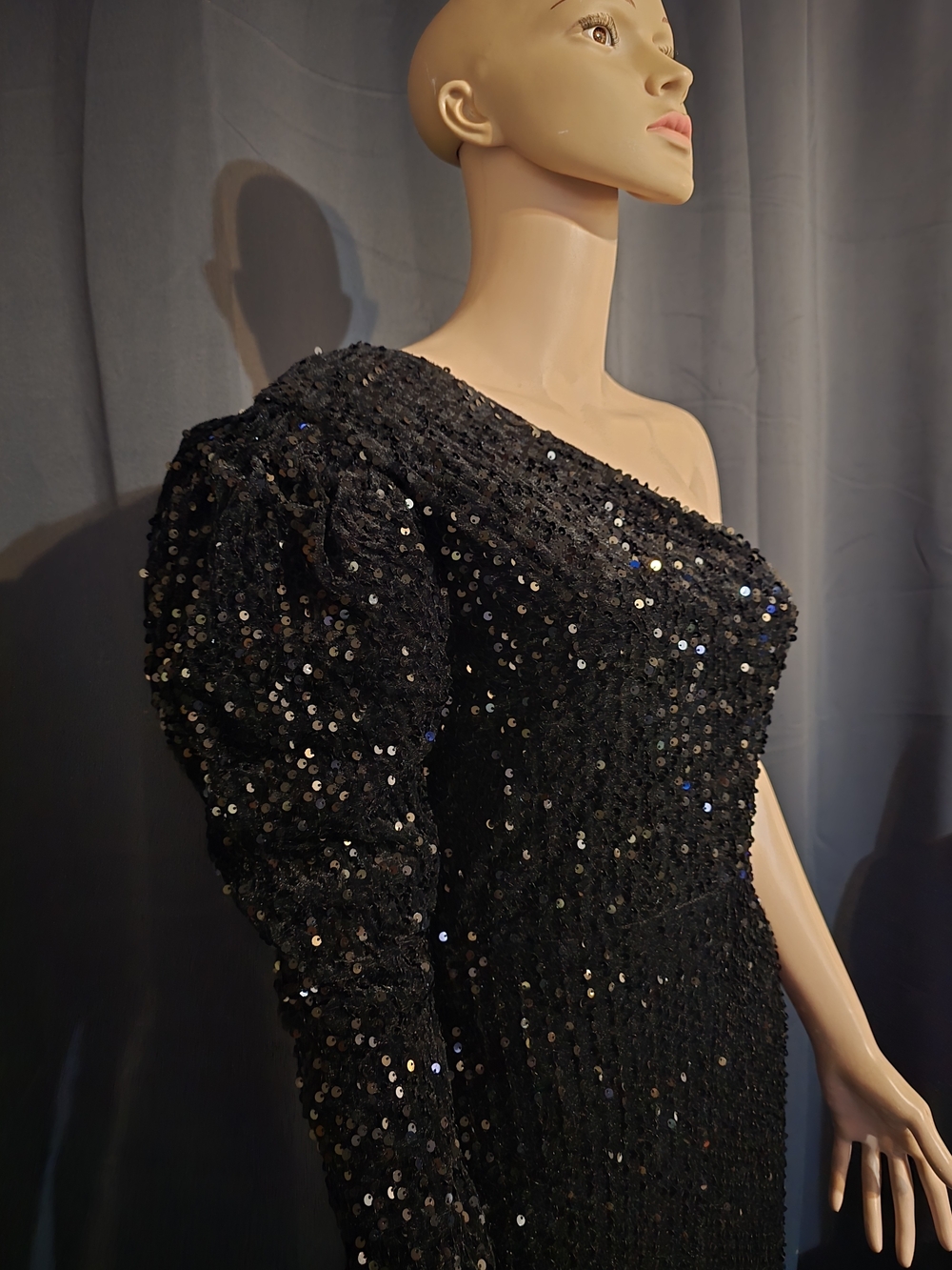 Black One-Shoulder Sequin Puff-Sleeve Dress